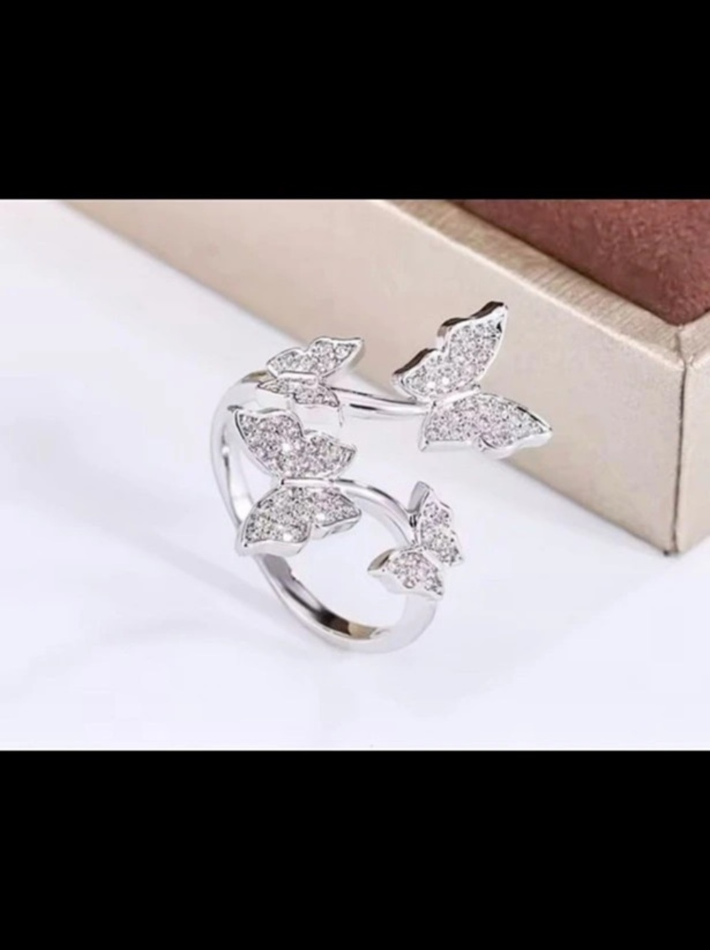 Gorgeous adjustable swarovski element silver buttterfly ring #554